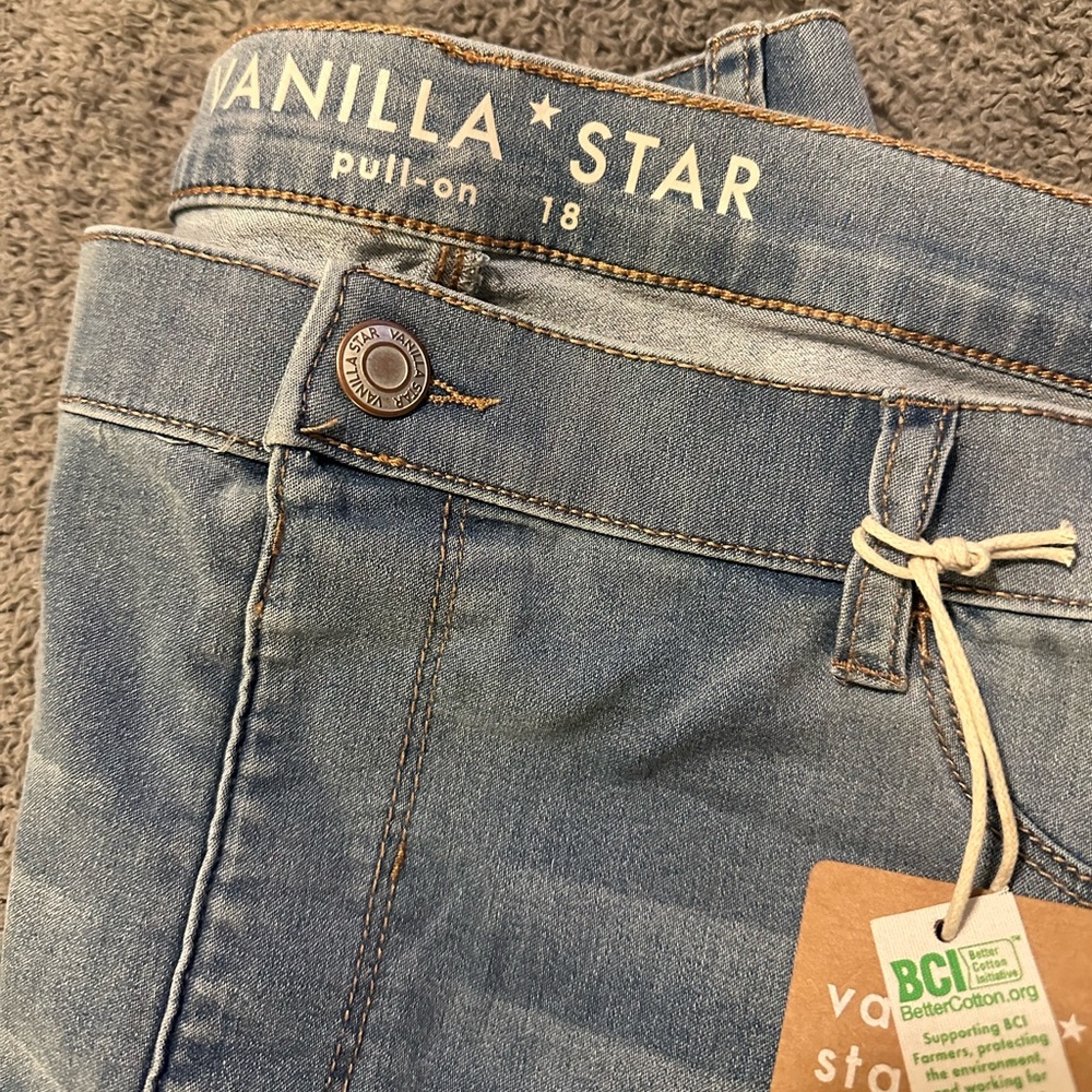 Light wash plus jeans